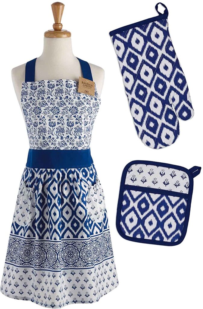 gifts,gifts for her,Dubai,UAE,Eid,Birthday,wedding,ideas,inspiration,2020,KITCHEN,APRON SET,cooking,baking,entertaining