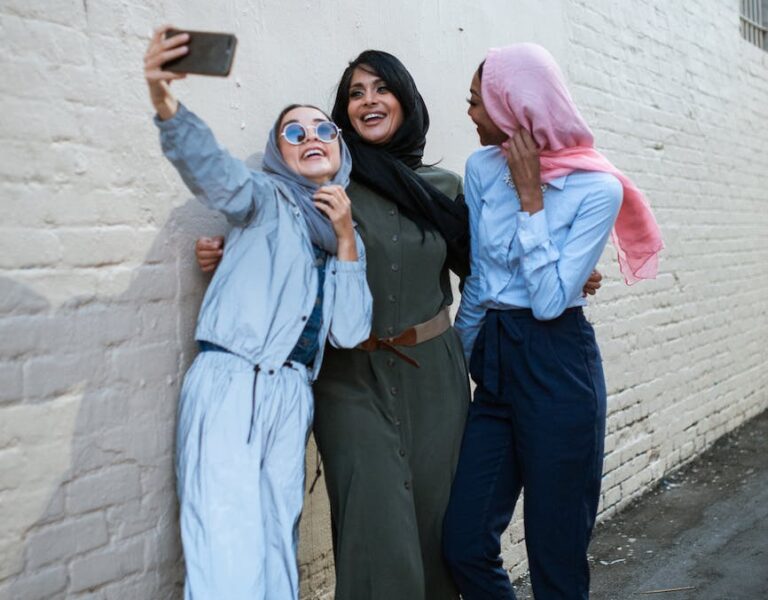 Top 12 Sister Gift Ideas In UAE 2024